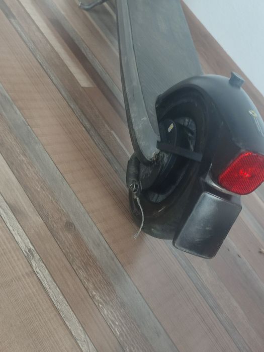 vand trotineta electrica ninebot