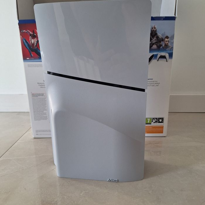 Playstation 5 1 TB като нова