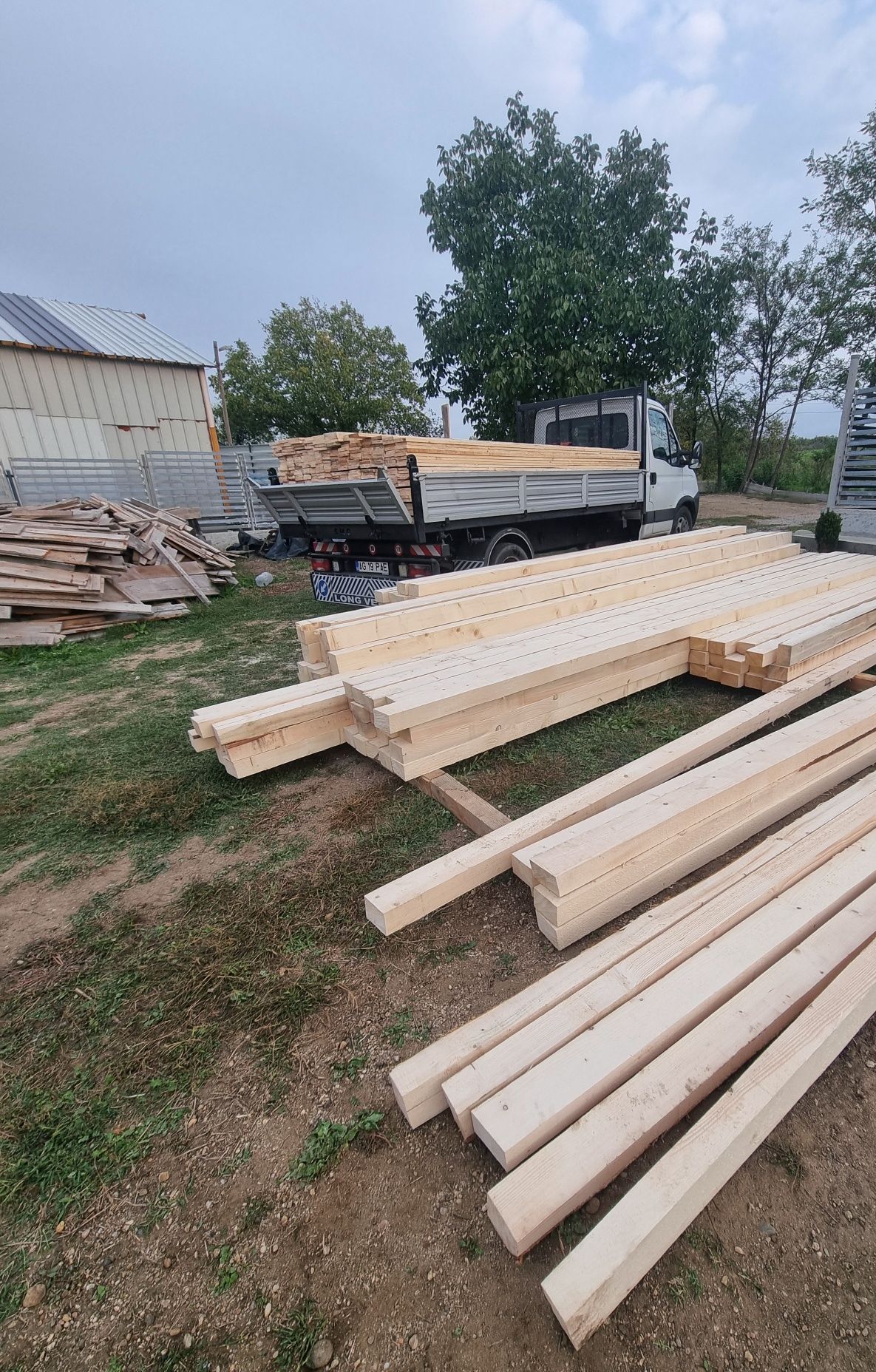 Vând scandura pentru construcții