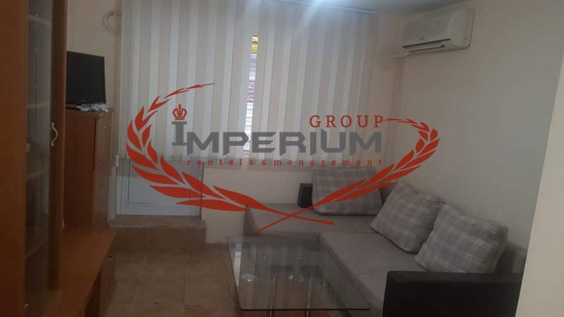 Дава се под наем Едностаен апартамент в Варна, Цветен квартал - 25 кв.м за 204 € - Снимка #2