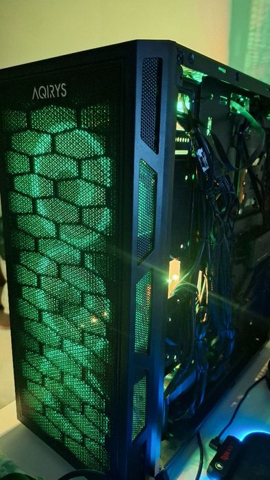 Unitate Desktop-PC MSI Z690 i7 12700, Crucial 96 GB, DDR5 5600, SSD M2