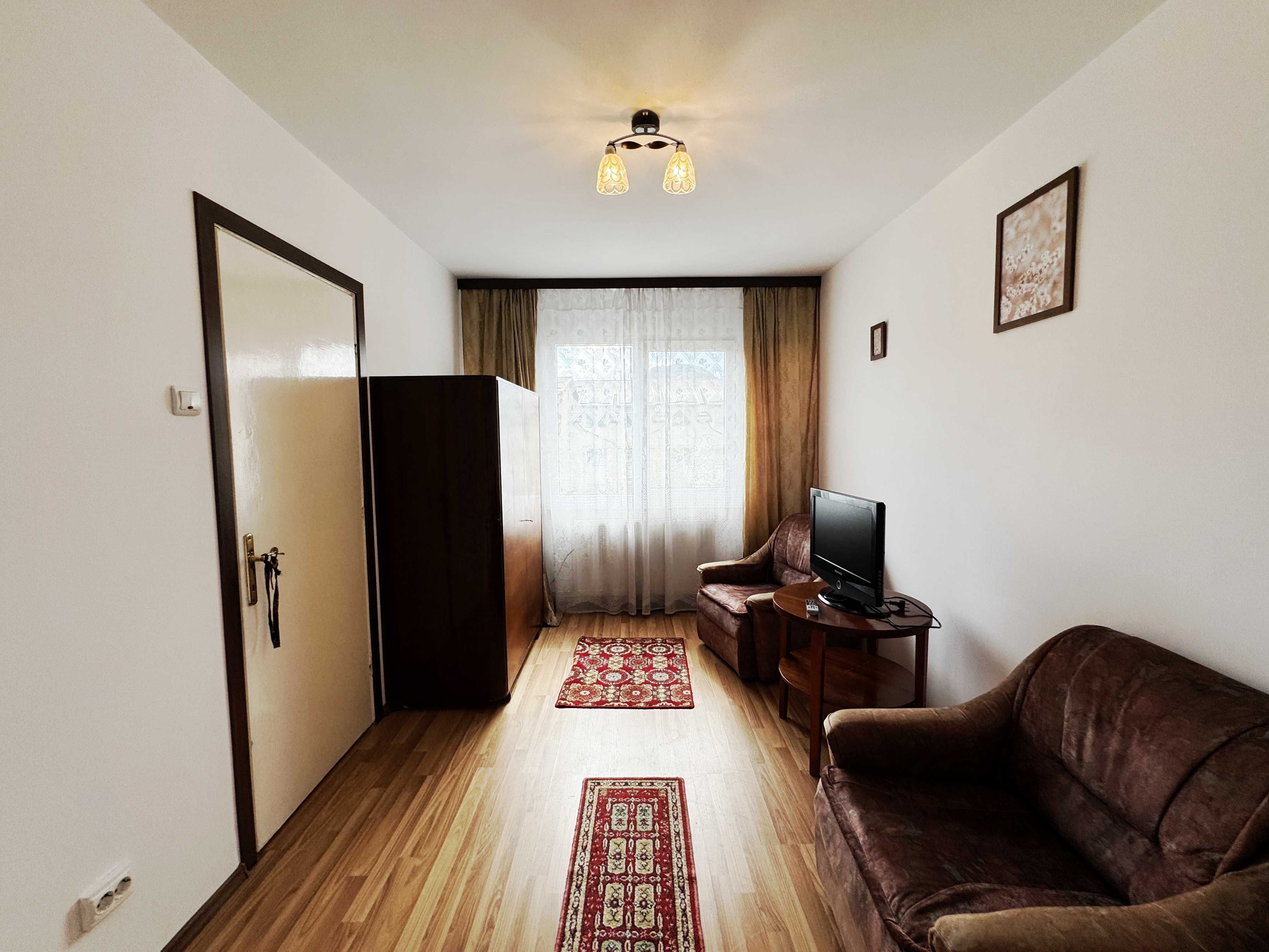 PROPRIETAR! Vând Apartament 2 Camere, zona Astra, Brasov