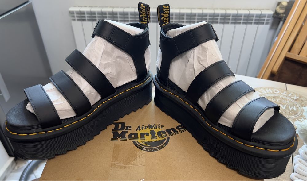 Dr.Martens сандали “Blaire”