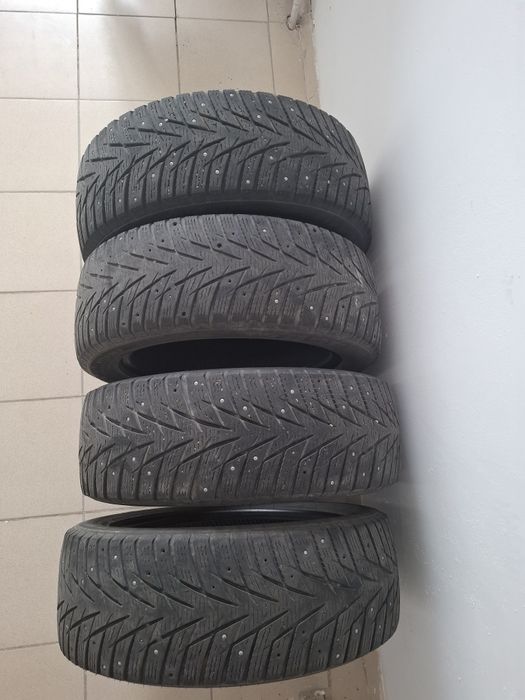 Продам автошины зимние
