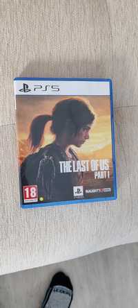 Vand Last of Us p1 pentru ps5.