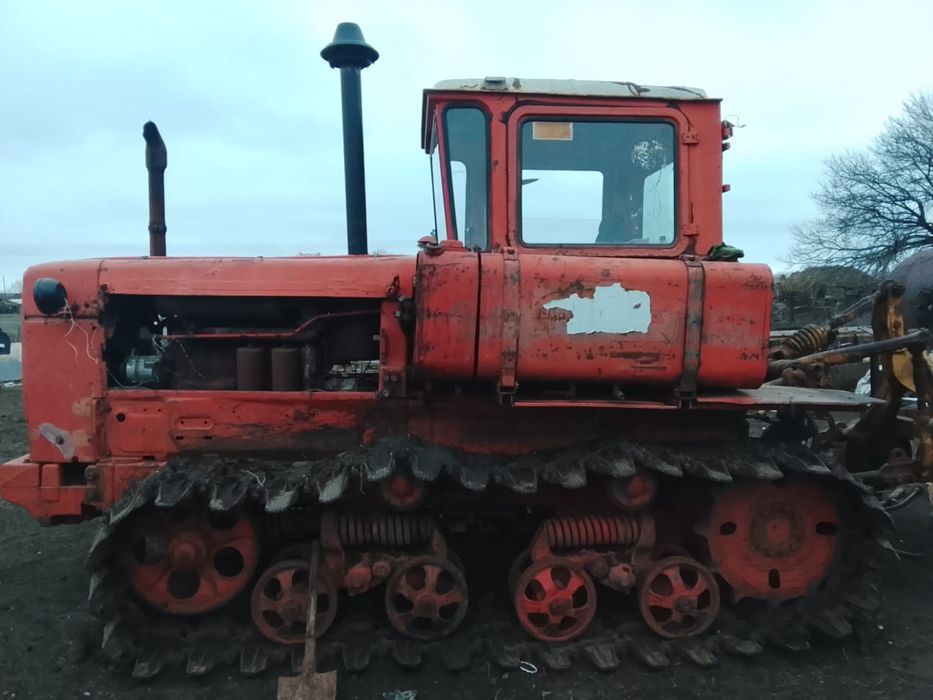Продам Трактор ДТ-75 болотник