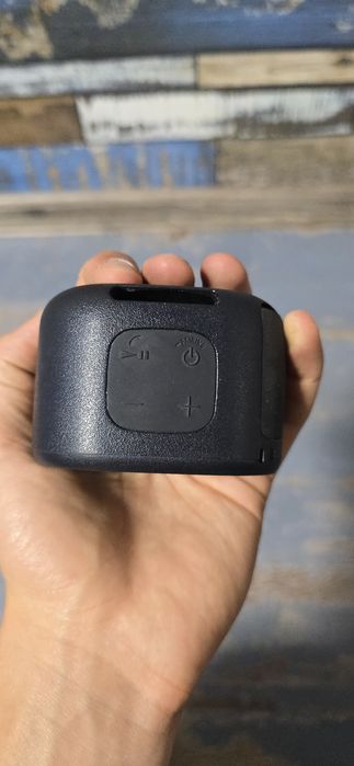 2 оригинални тонколонки Sony Xb01