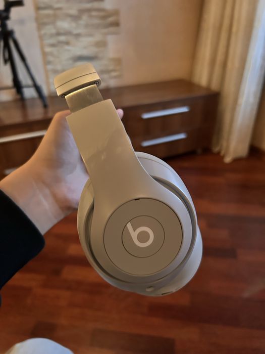 Beats studio pro почти новая только была распакована