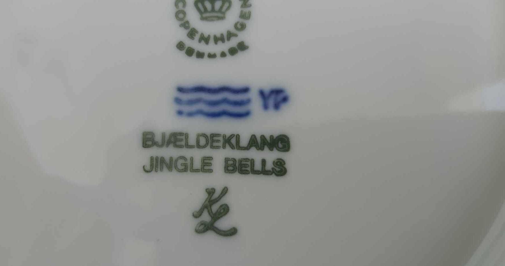 Колекционерски коледни чинии на Royal Copenhagen и на Royal Bavaria