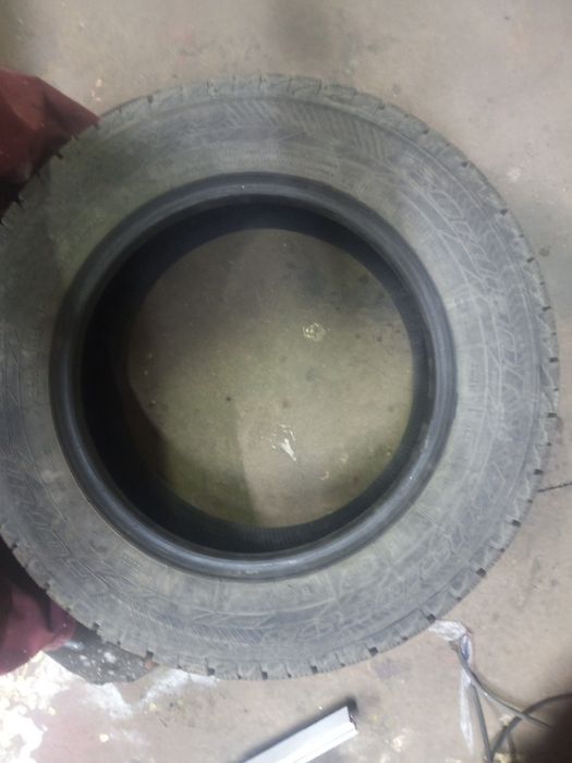 Зимняя резина бу в отличном состоянии