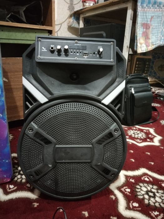 Портативные колонка