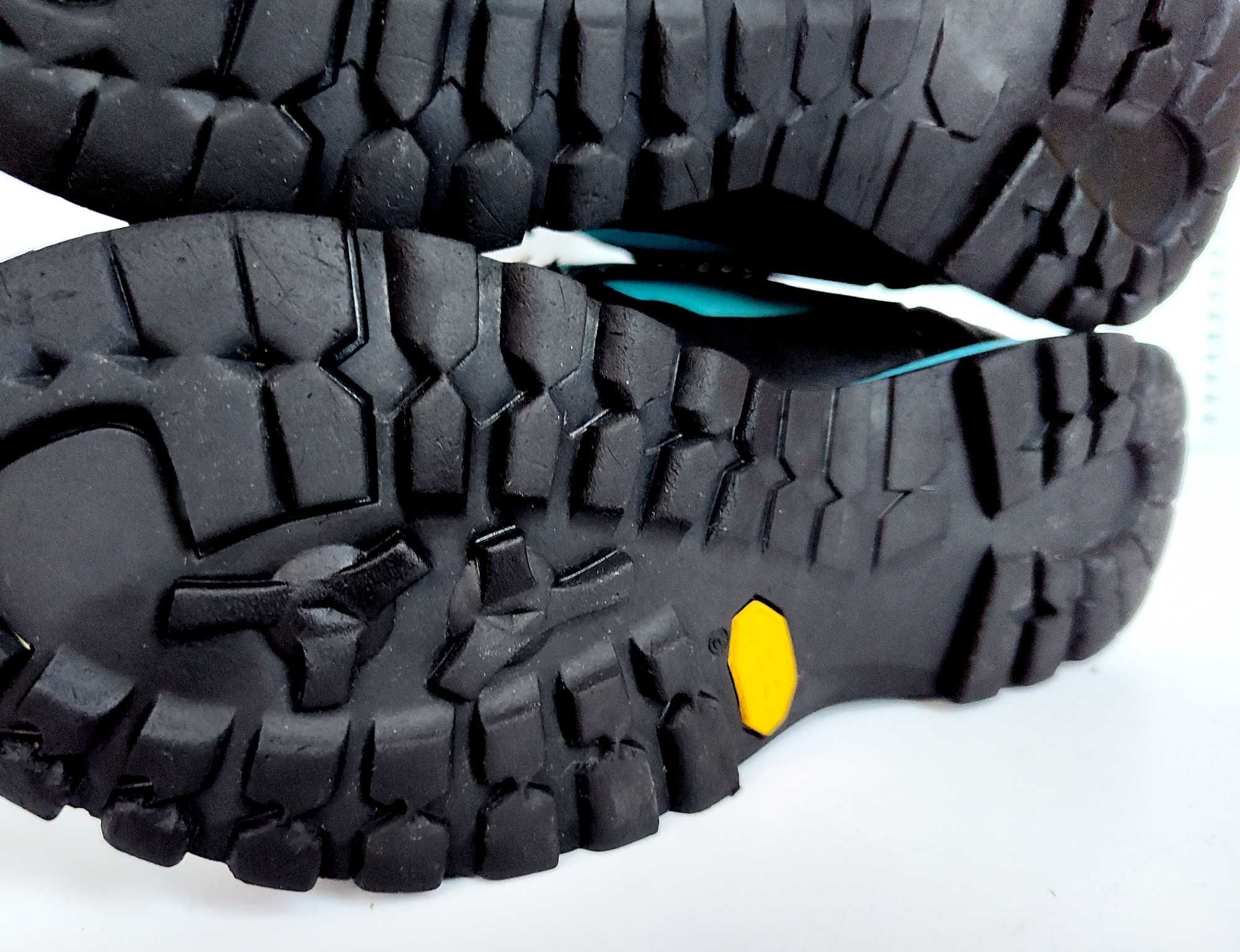 Висок клас дамски/детски обувки Salewa Gore-Tex - 37 номер
