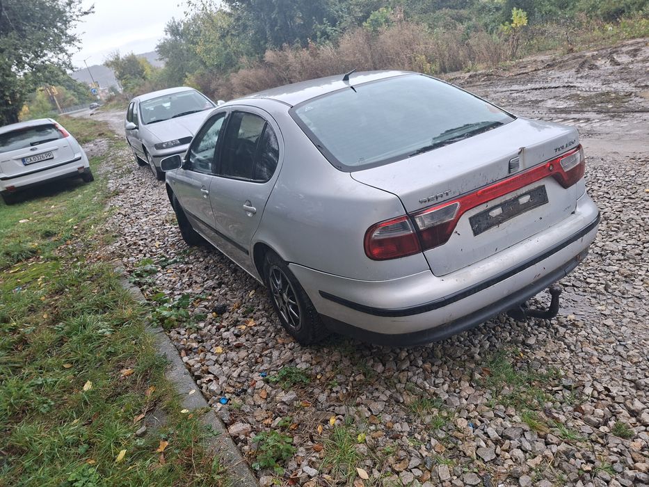 Сеат Толедо 1.8 на части