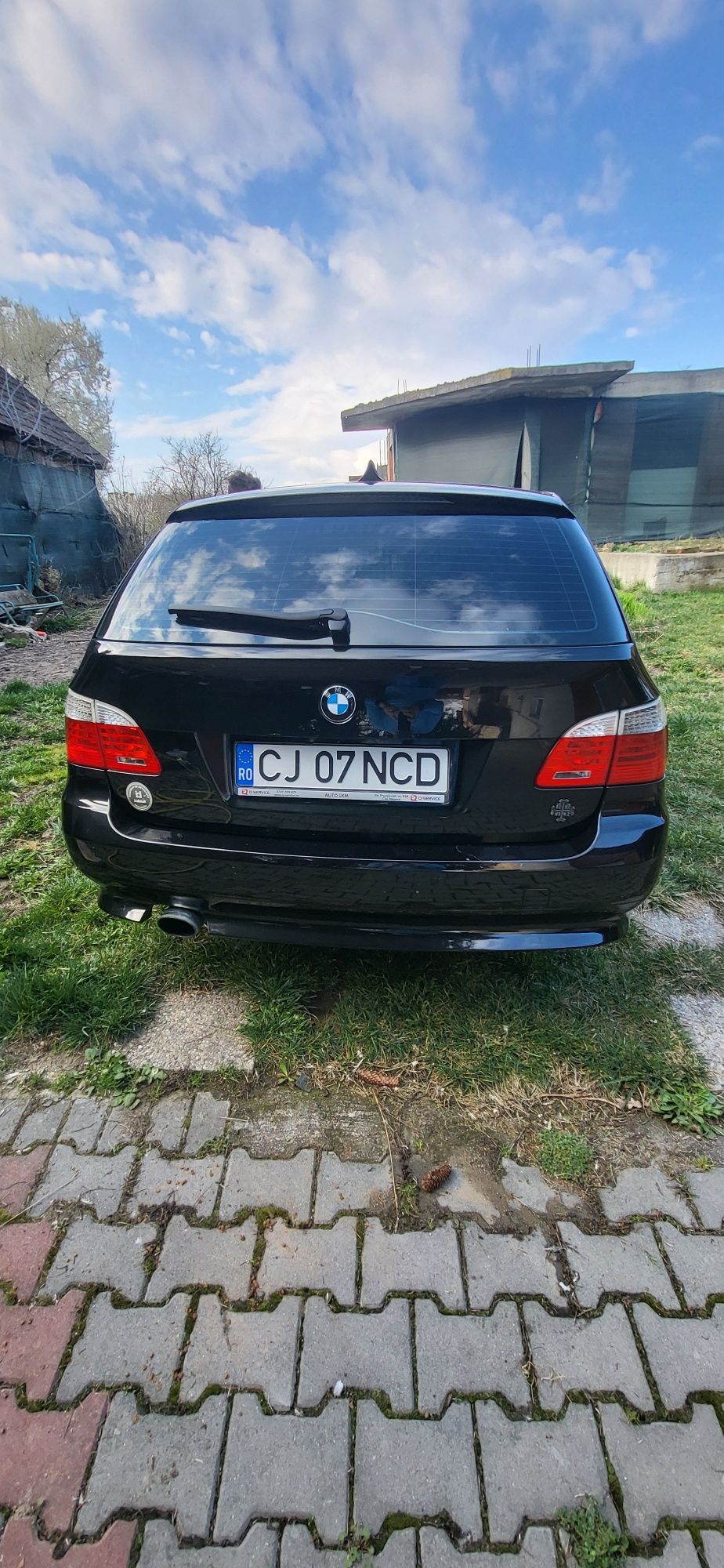 Vând BMW 520D E61