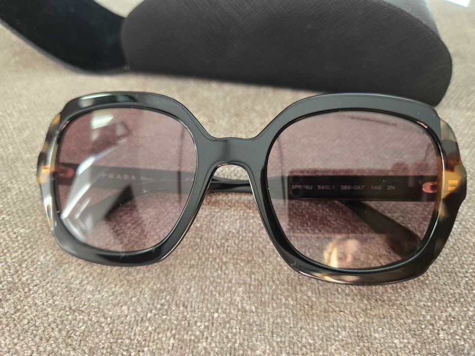 Очила Prada оригинални