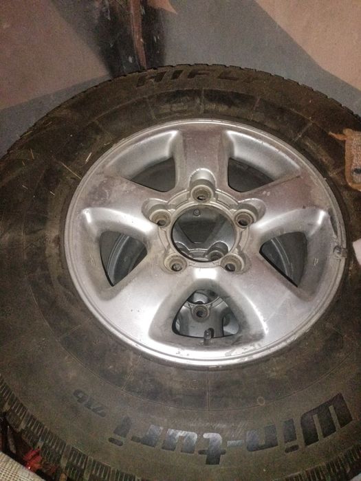 Шина зимняя 275/70/16 с родной диской