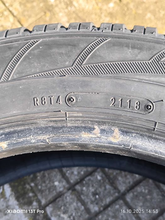 Продавам всесезонни гуми Falken EUROWINTER HS01 SUV 225 55 19