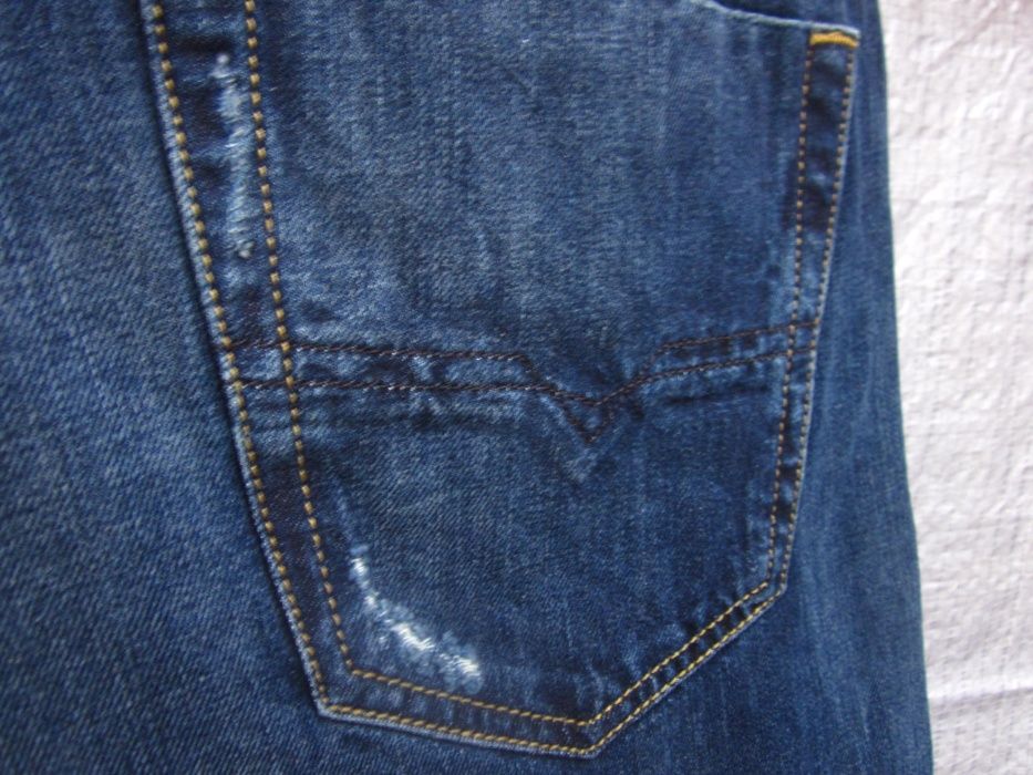 Blugi (jeans) DIESEL Viker