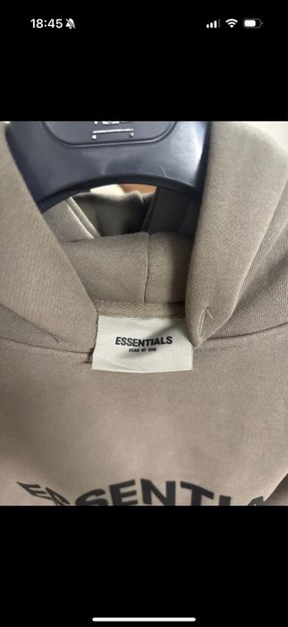 vand hanorac essentials