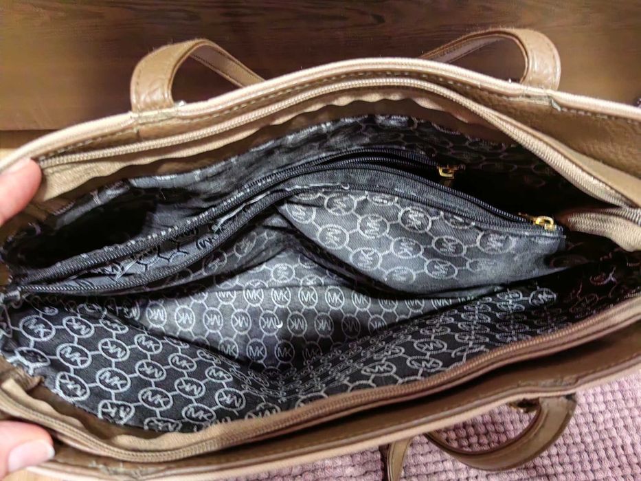 Дамска чанта Michael kors