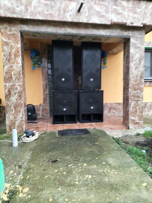 Basi 18 600rms si sateliti 15 rcf bynacord fbt