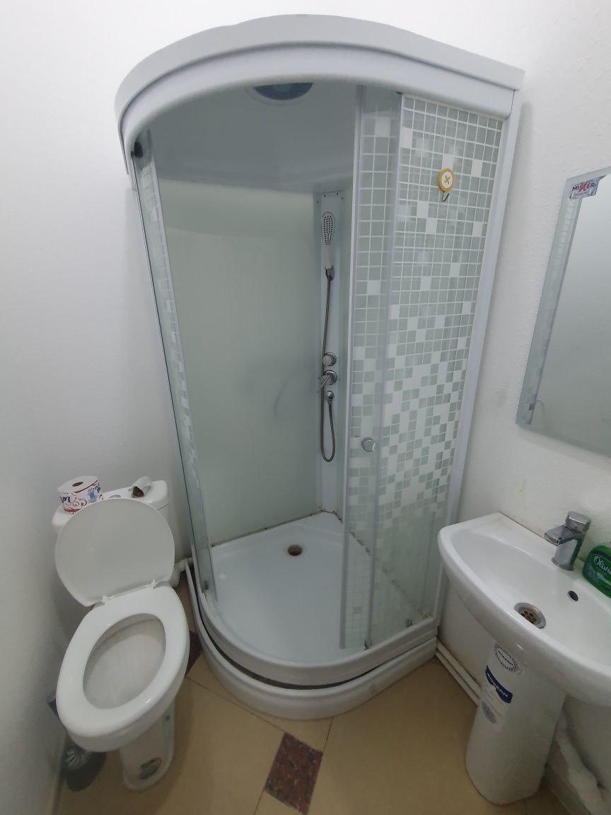 Hostel Dahbet kuchasida.Oltin juja yonida.