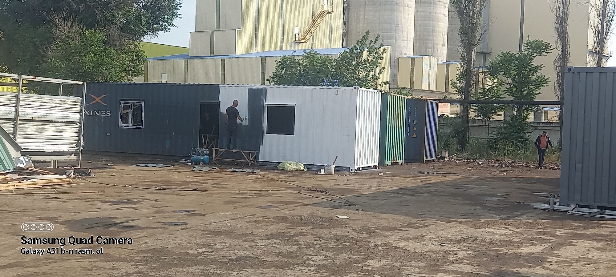 Дача из кантейнер офес душовой туалет