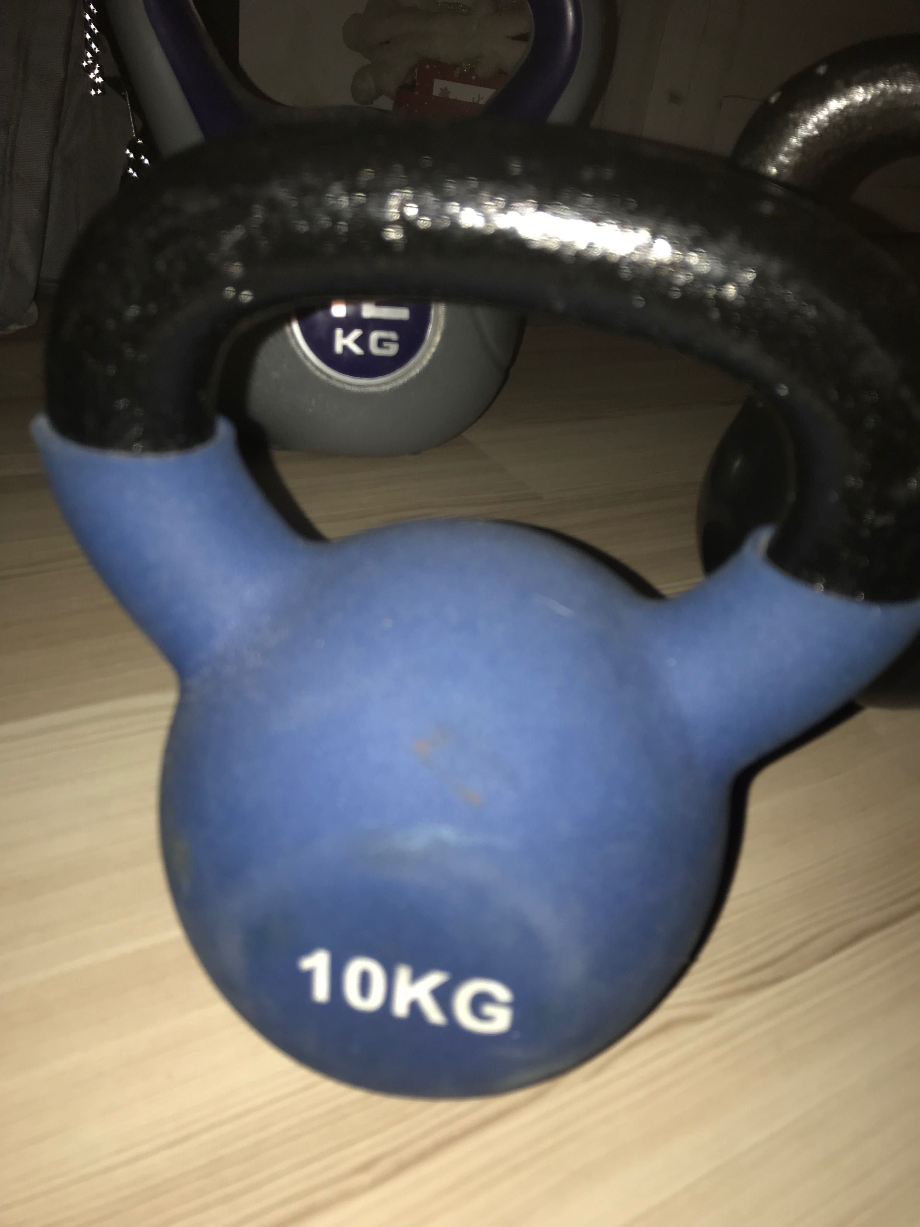 Kettlebell 10,12 ,14 și 24 kg