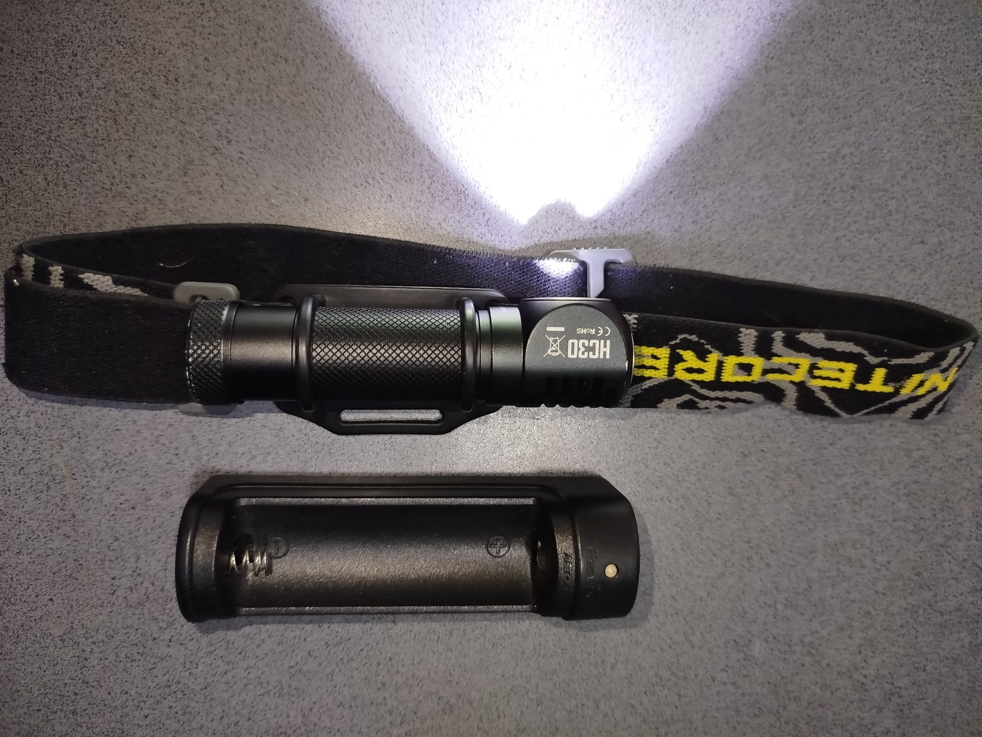 Lanterna Nitecore HC30 1000 lumeni