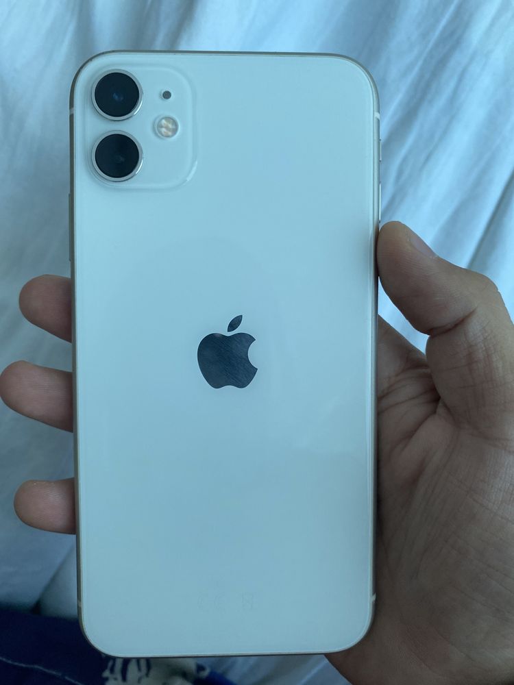 iPhone 11 64г Емкость 92%