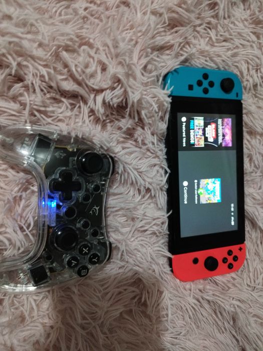 Nintendo și controler shark