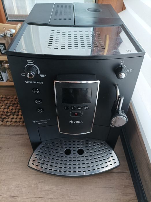 Продавам кафе автомат Нивона