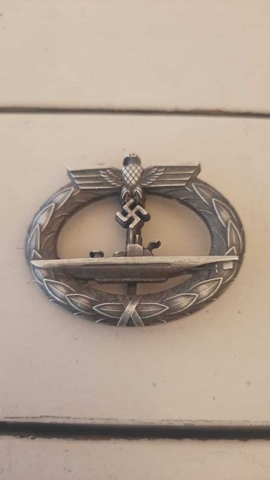 Lot vintage de 8 insigne diferite WWII si WWI