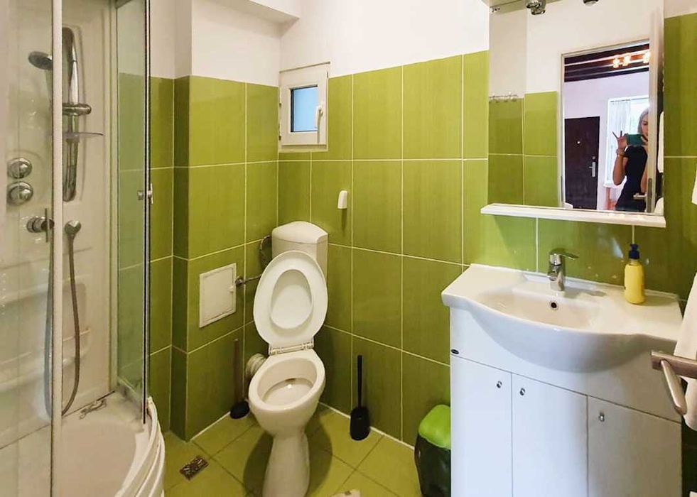 Apartament cu 3 camere in Busteni, in vila cu curte, Zamora