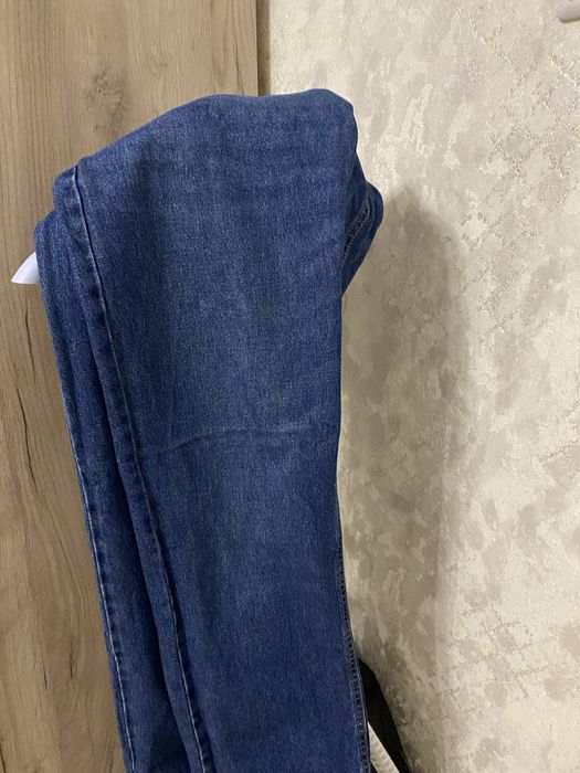 Отдам мужские джинсы, женскую рубашку 44-46 р, детские вещи үа 5-6 лет