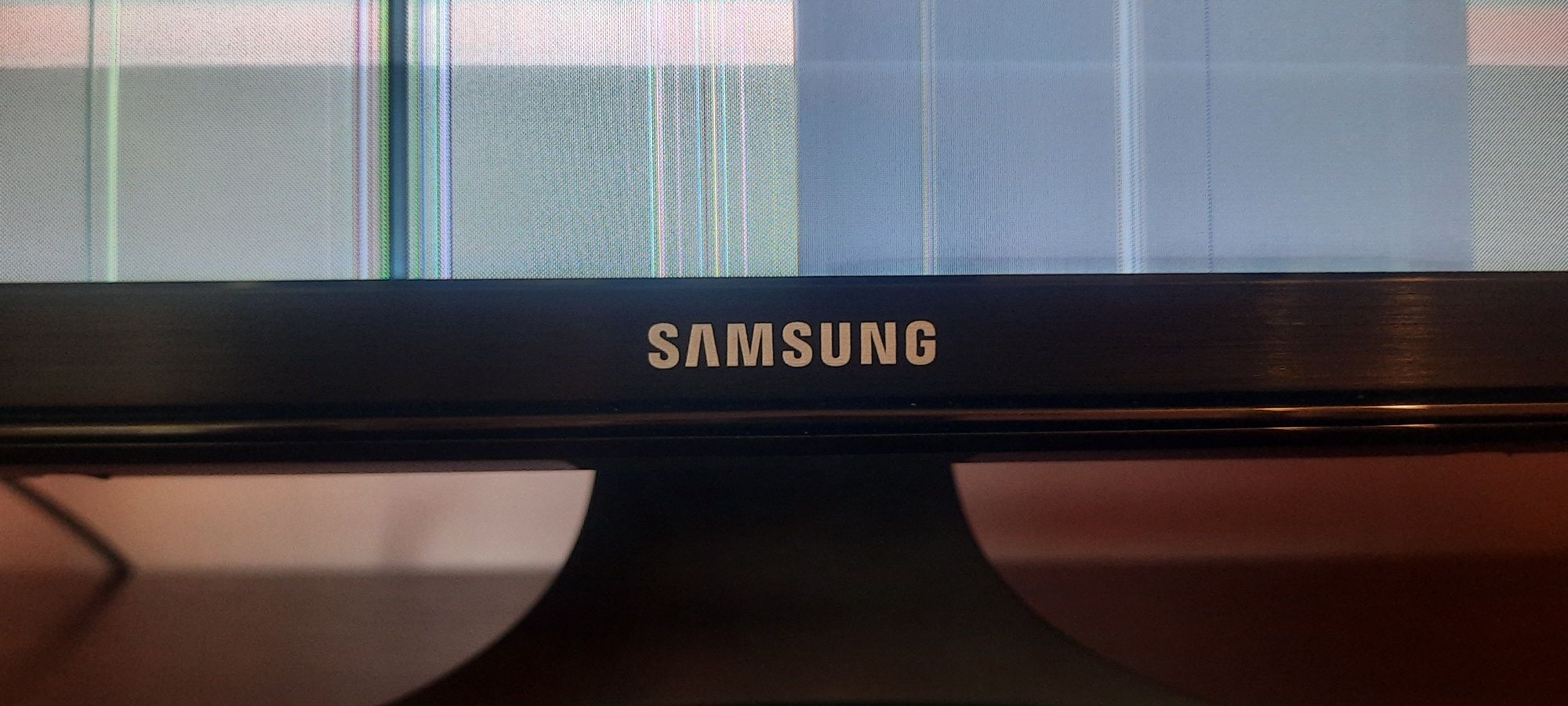 TV Samsung 40 4К UHD  Smart за части