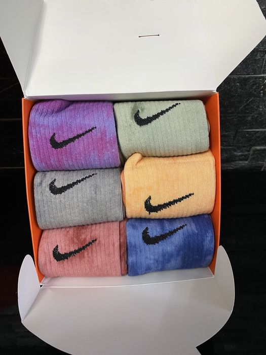 Sosete nike colorate 6 la set 80 lei