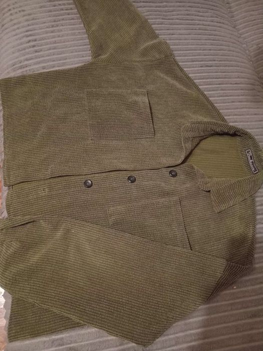 Продам пиджак , торг уместен