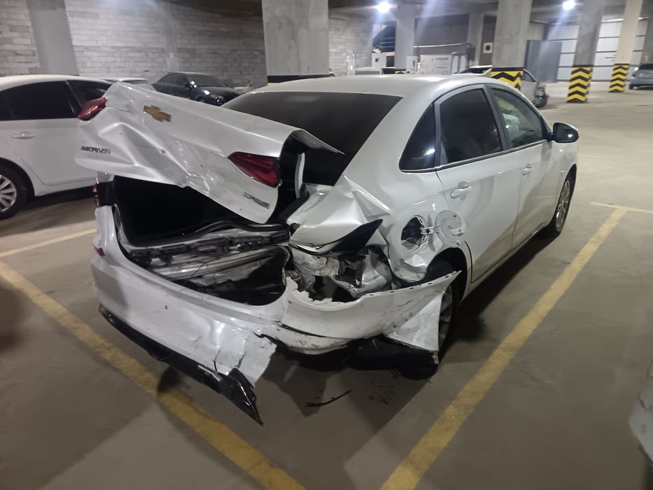 Продаётся автомобиль Шевроле MONZA