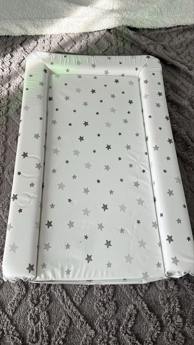 Cuib pt bebelusi-babynest- cadou salteluta de schimbat