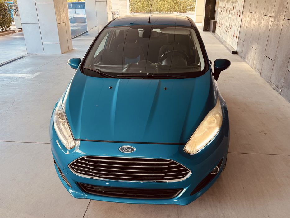 Ford Fiesta Titanium de vanzare
