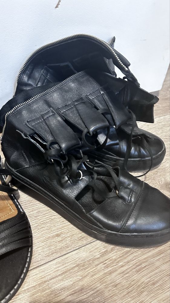 Дамски сандали и обувки номер 39