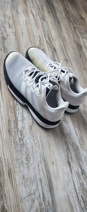 Мъжки маратонки адидас 27см стелка