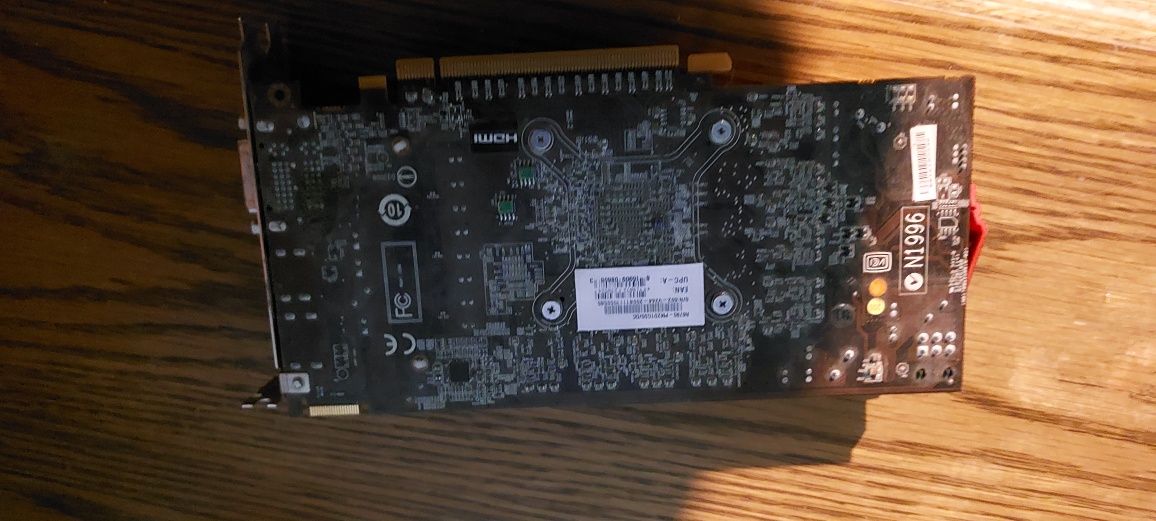 Placa video msi 1gb ddr5 pe 256 biti