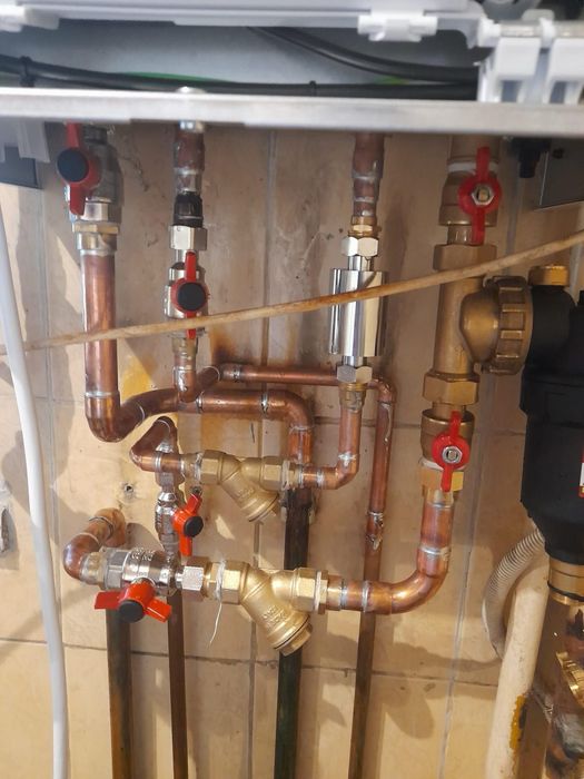 Execut Instalații Termico-Sanitare