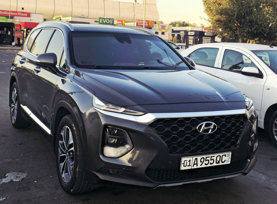 Sro'chna prodayotsya Hyundai Santafe 2020yil probeg 98.000 km eng full