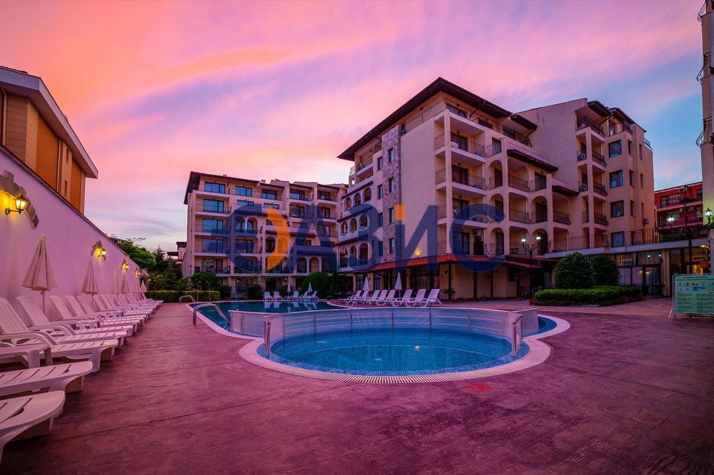 Продава се Двустаен апартамент в к.к. Слънчев бряг - 51 кв.м за 1236 €/кв.м - Снимка #14