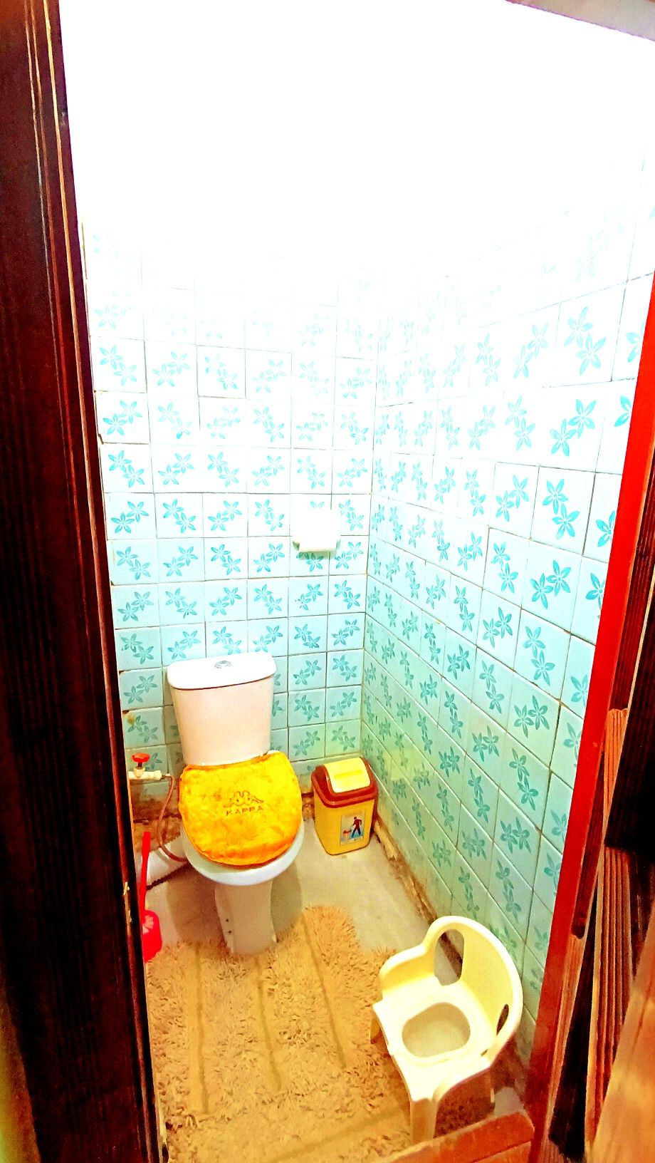 4 этажли дом 2 этаж 2 хонали Квартира сотилади 33 000$