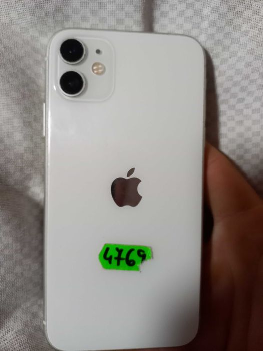 Ipone 11  64 gb in stare foarte buna