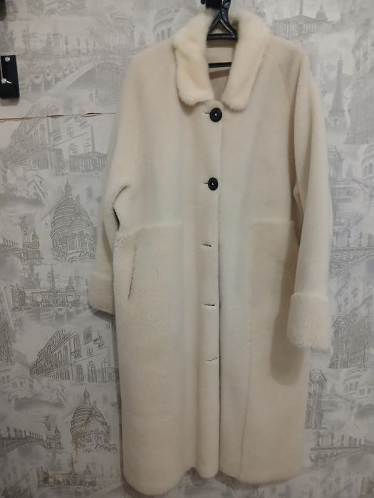 Продам куртки все по 10000